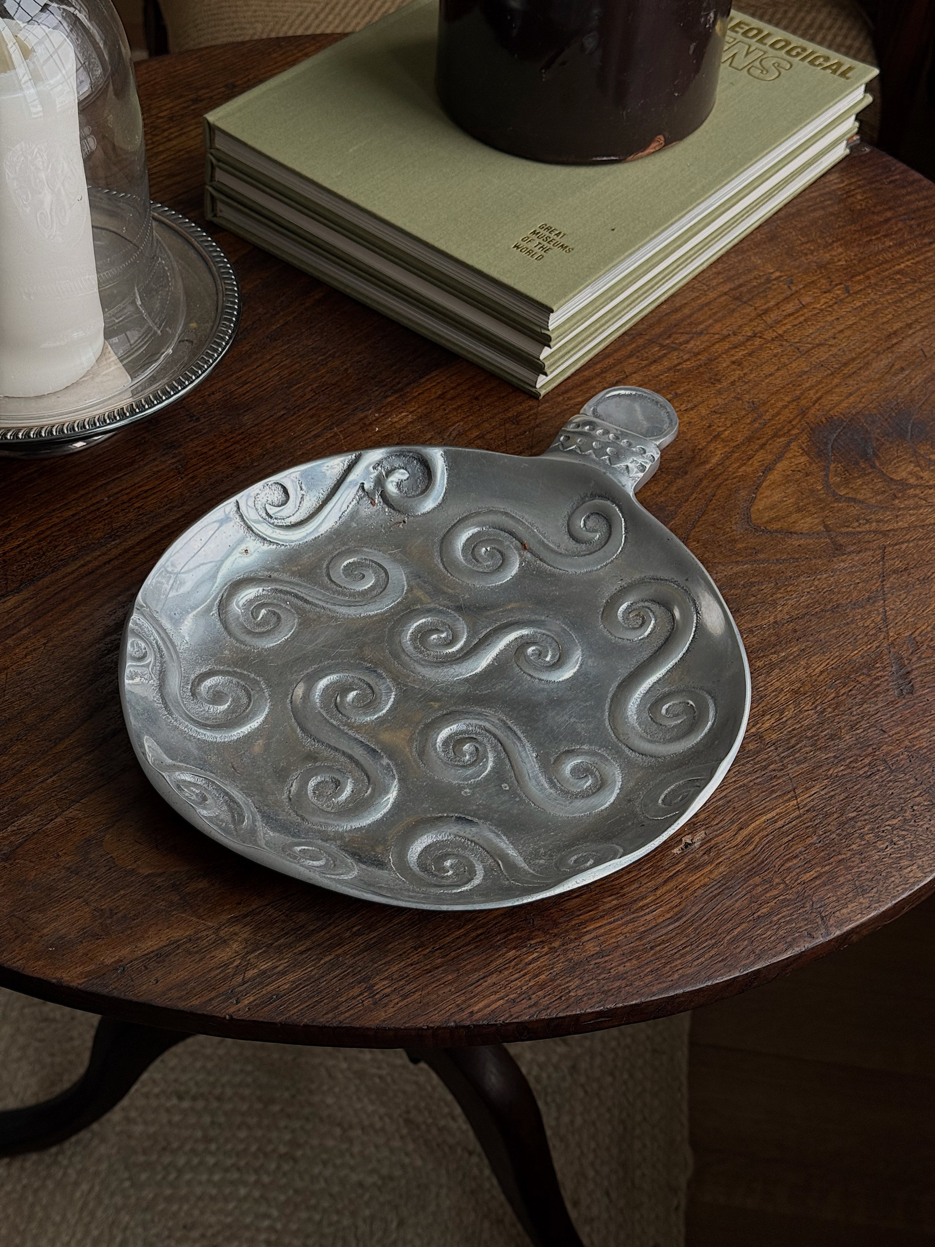 Cast Metal Swirl Trivet